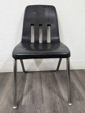 Load image into Gallery viewer, 18 inch Virco 9000 Series Student Chair - Black (RF)