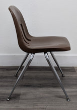 Load image into Gallery viewer, 18 inch Virco 9000 Series Student Chair - Brown (RF)
