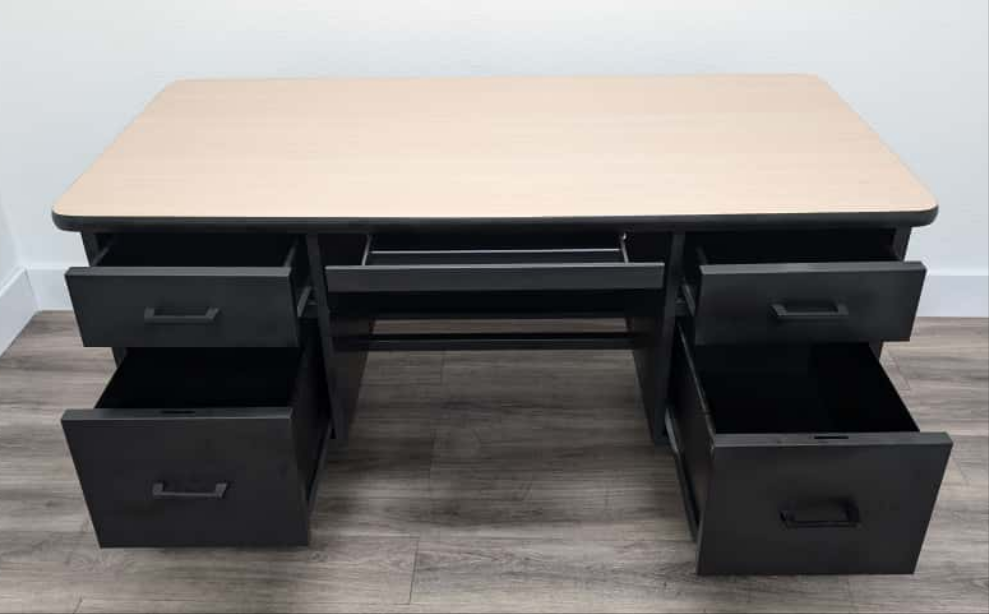 Teacher Desk - 30