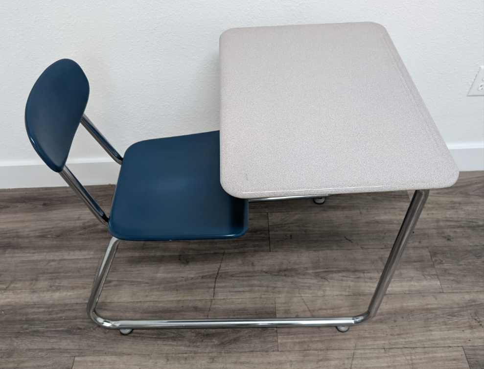 KI Ivy League Combo Desk, Hunter Green Hard Plastic Seat, Gray Spectrum Hard Plastic Top, No Basket, Sled Base (RF)