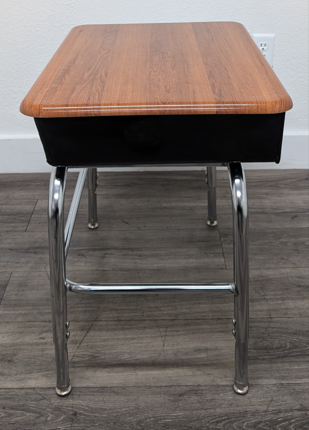Academia Adjustable Student Open Front Desk w/ Woodstone Top, U Academia Adjustable Student Open Front Desk w/ Woodstone Top, U