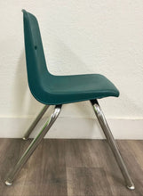 Load image into Gallery viewer, 16in Virco 2000 Series Student Chair, Green (RF)
