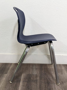 18 inch Artco Bell Discover Student Chair, Navy Blue (RF)