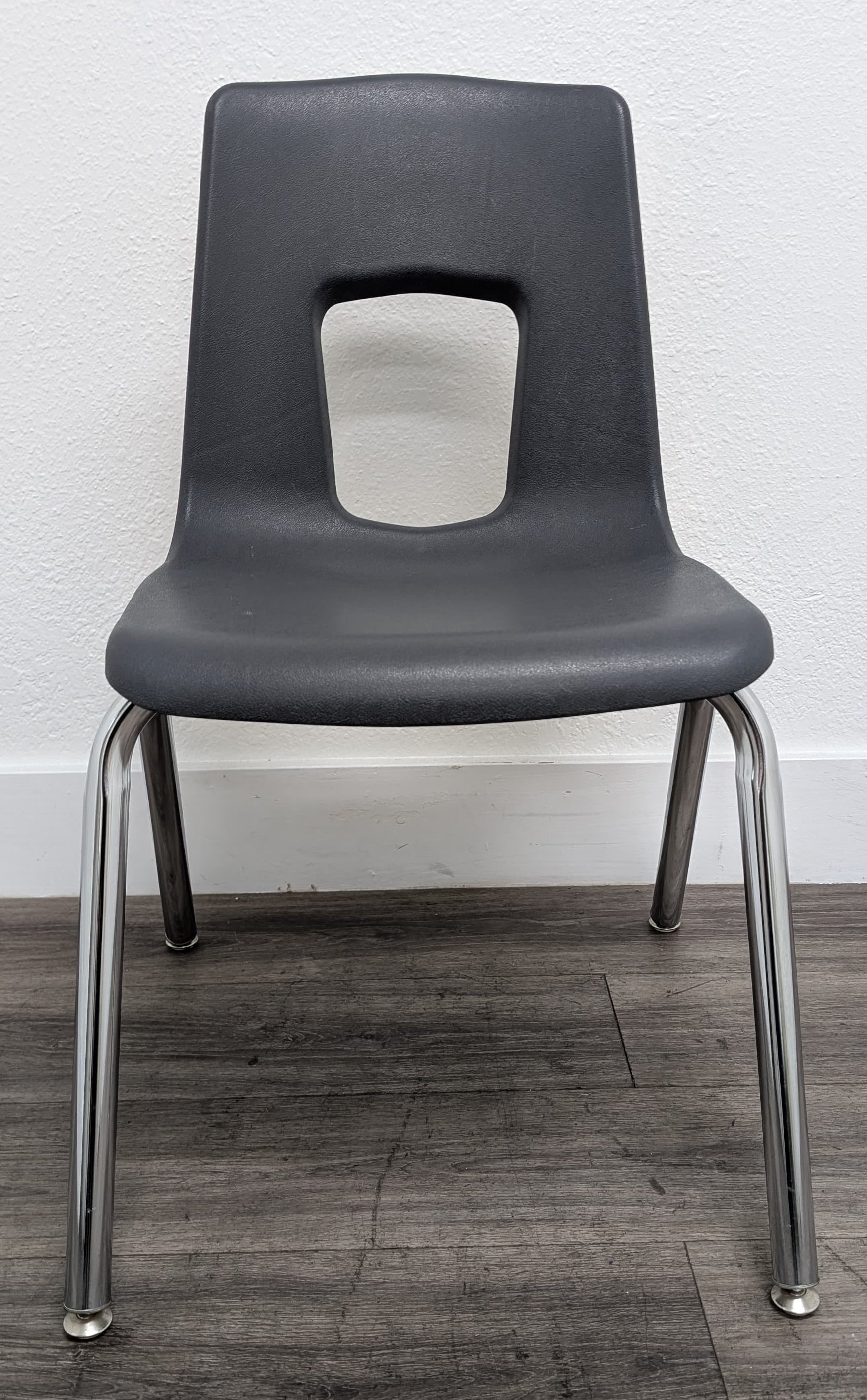 17.5in Artco Bell Uniflex Student Chair, Dark Gray – School Excess