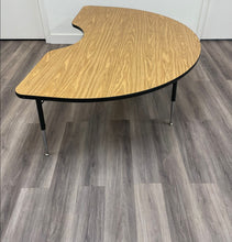 Load image into Gallery viewer, 48&quot; x 72&quot; Kidney Activity Table, Adjustable Legs, Wood Grain Top (RF)
