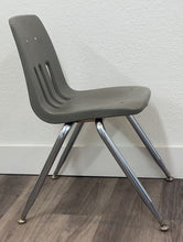 Load image into Gallery viewer, 16 inch Virco 9000 Series Student Chair - Gray (RF)
